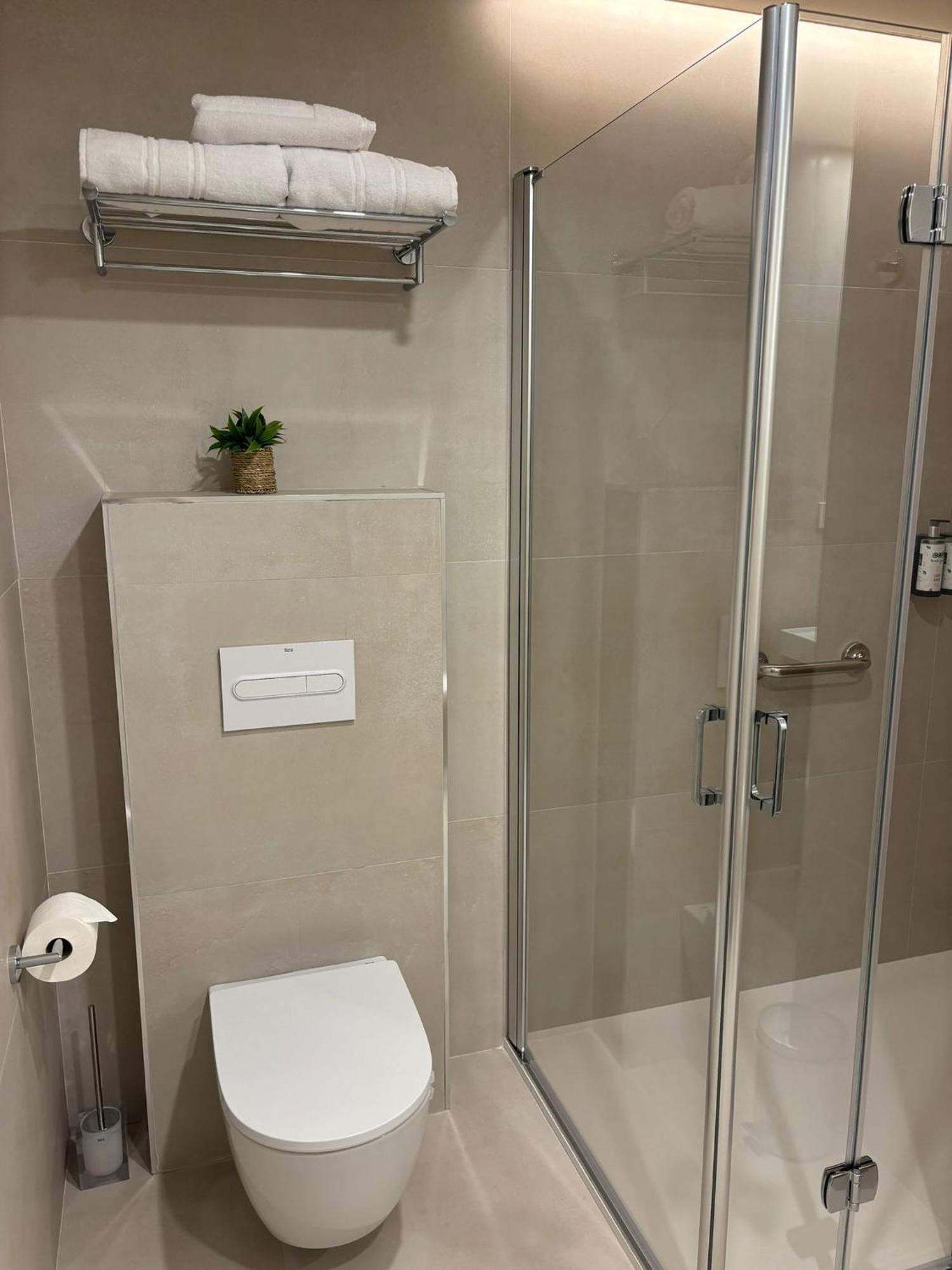Apartamentos Joaquin Costa Santander Zewnętrze zdjęcie