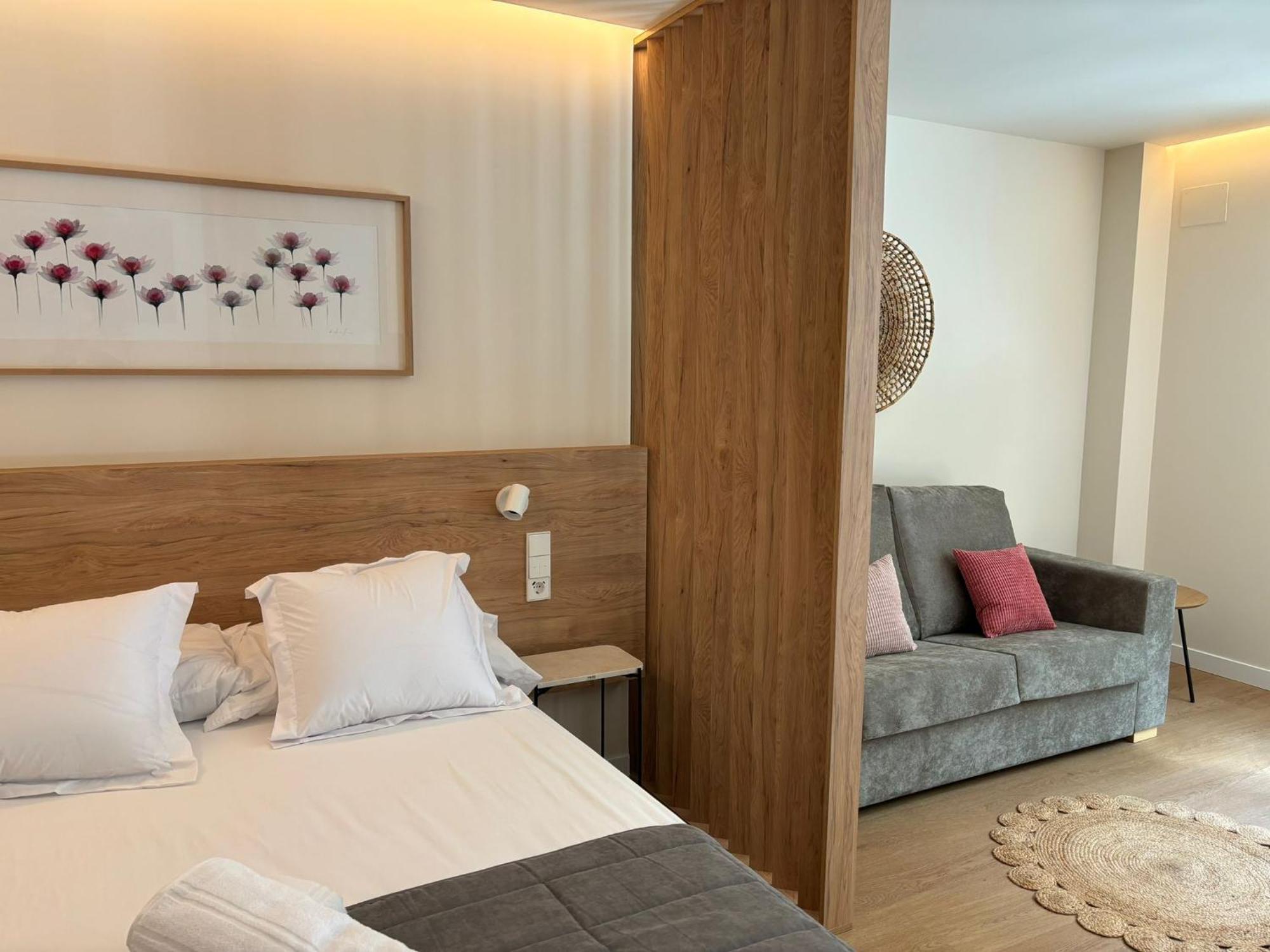 Apartamentos Joaquin Costa Santander Zewnętrze zdjęcie